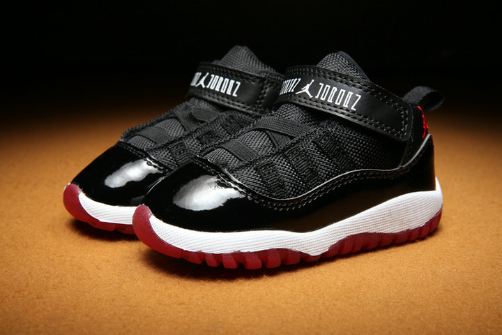 Chaussures pour bébé Jordan 11 Retro Toddler Bred 2012